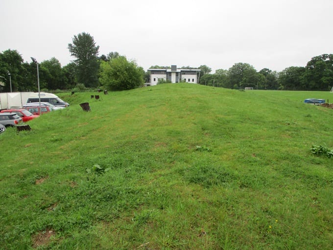 Middle moor mound 1 680x510
